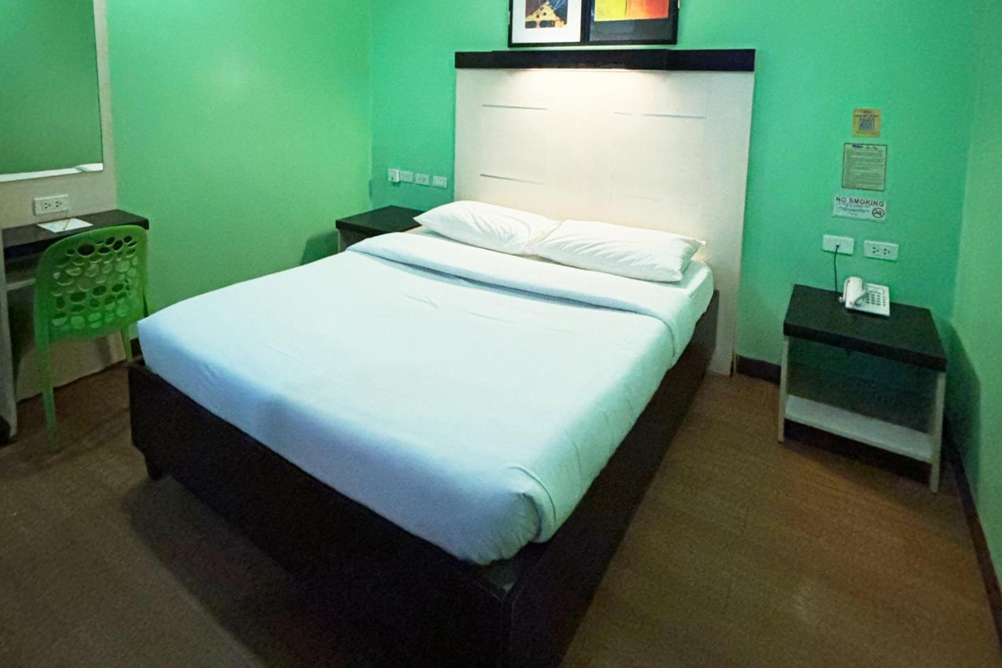 Sugbutel Family Hotel Cebu Εξωτερικό φωτογραφία